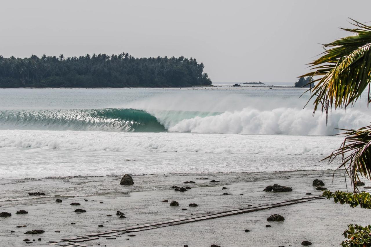 Nias Surf Stay Lagudri Exteriér fotografie