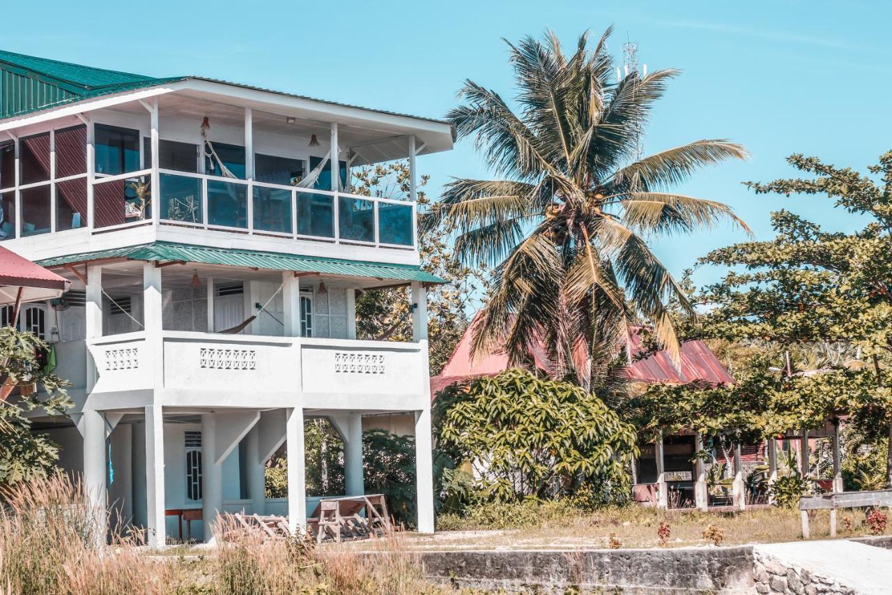 Nias Surf Stay Lagudri Exteriér fotografie